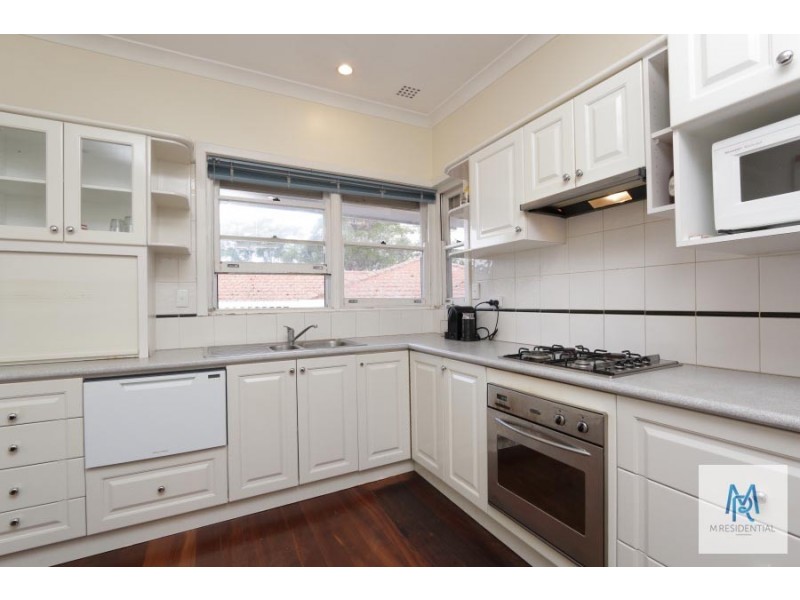 60A Park Street, Como WA 6152