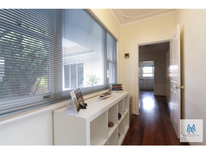60A Park Street, Como WA 6152