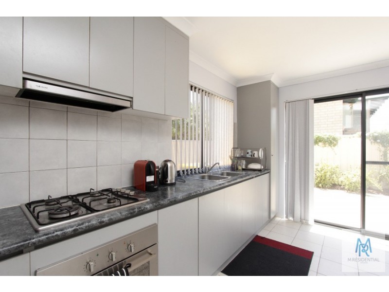 2/44 Brandon Street, Kensington WA 6151