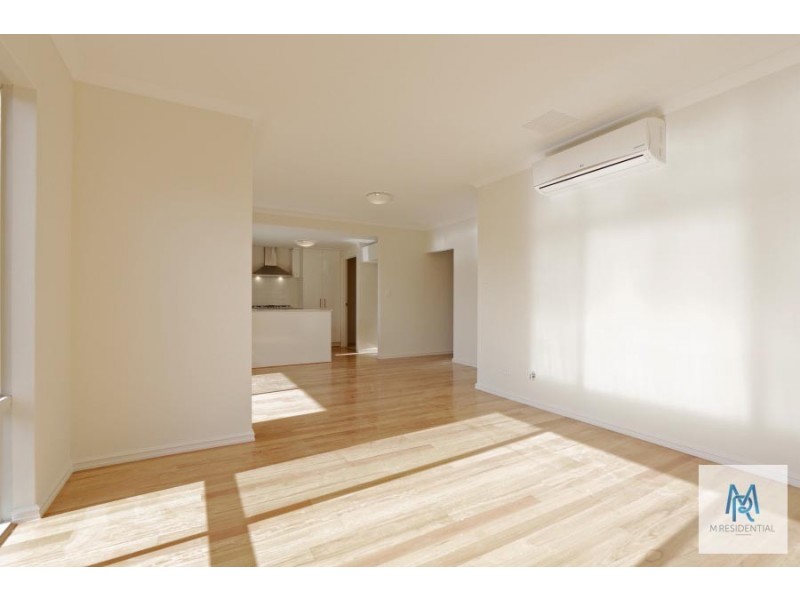 4/10 Leonard Street, Victoria Park WA 6100