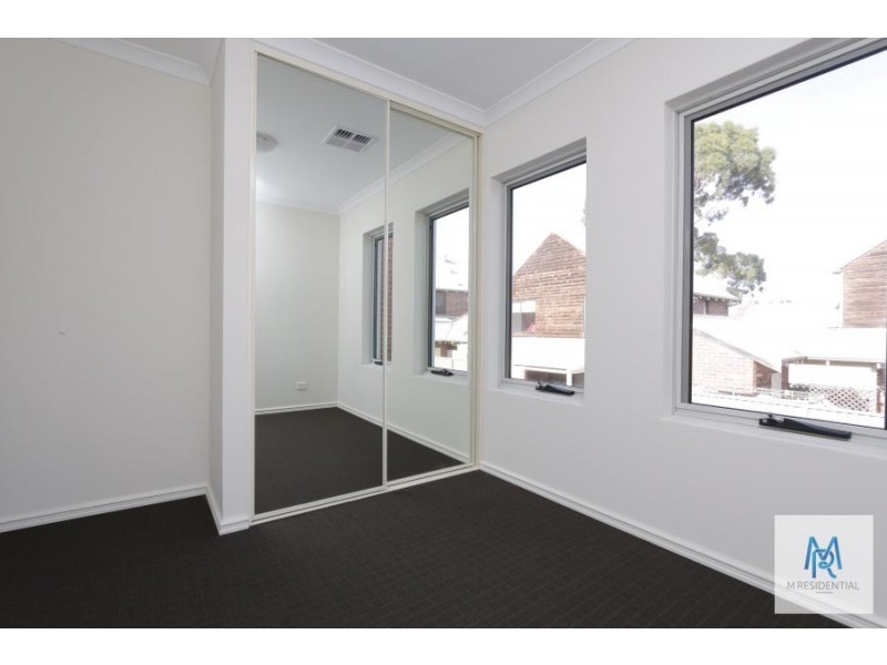 4/10 Leonard Street, Victoria Park WA 6100