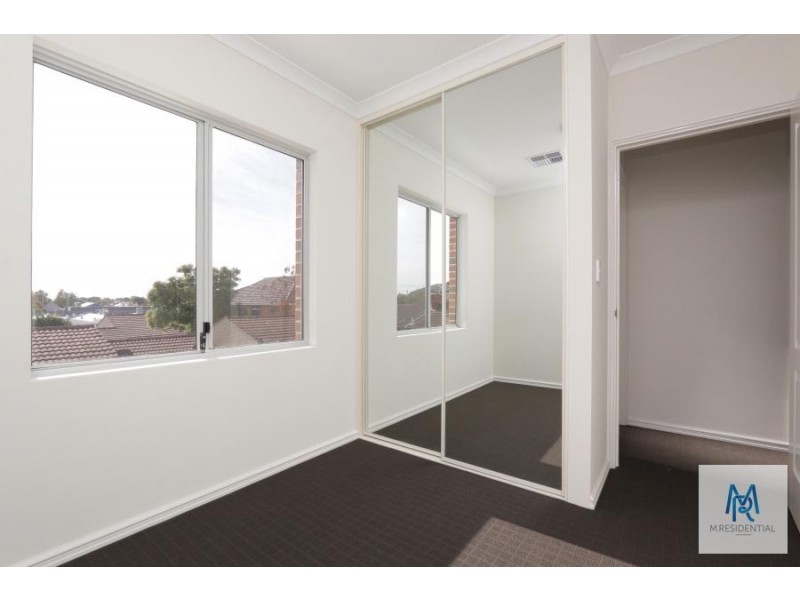 4/10 Leonard Street, Victoria Park WA 6100