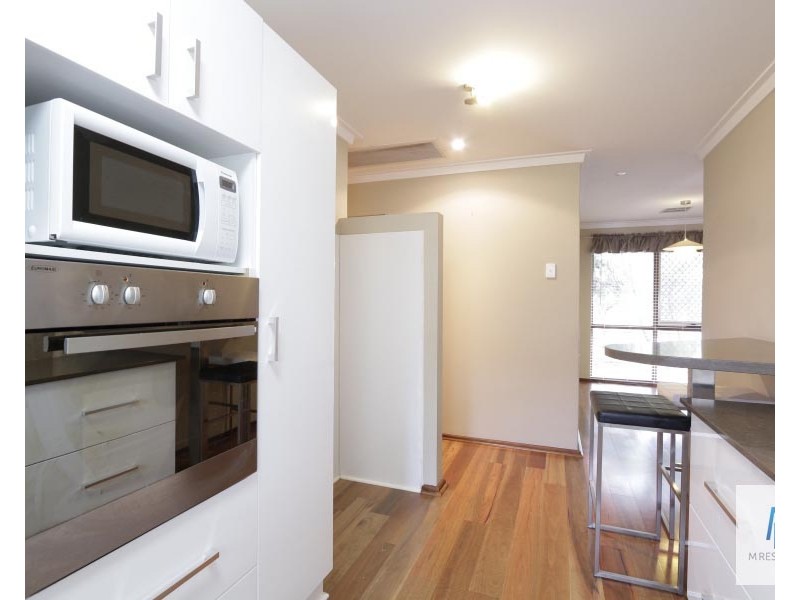 7/17 Coolidge Street, Como WA 6152