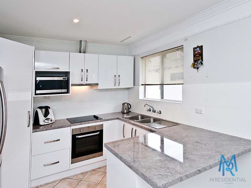 4/122 Labouchere Road, South Perth WA 6151