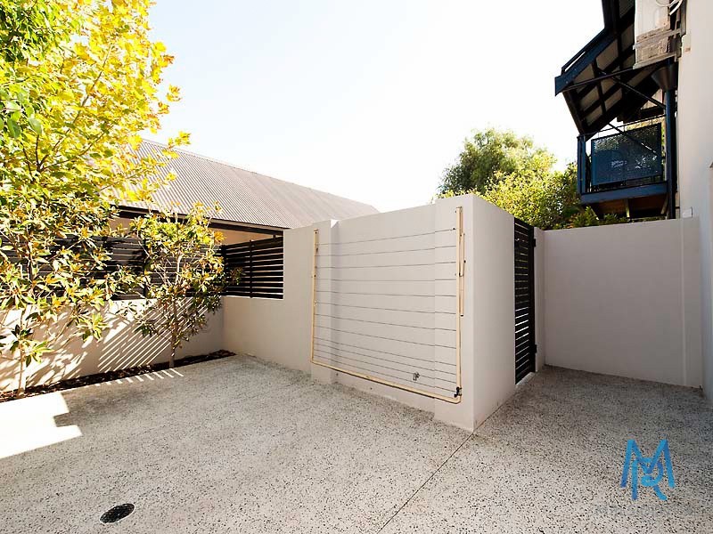 1/6 Brookside Avenue, South Perth WA 6151