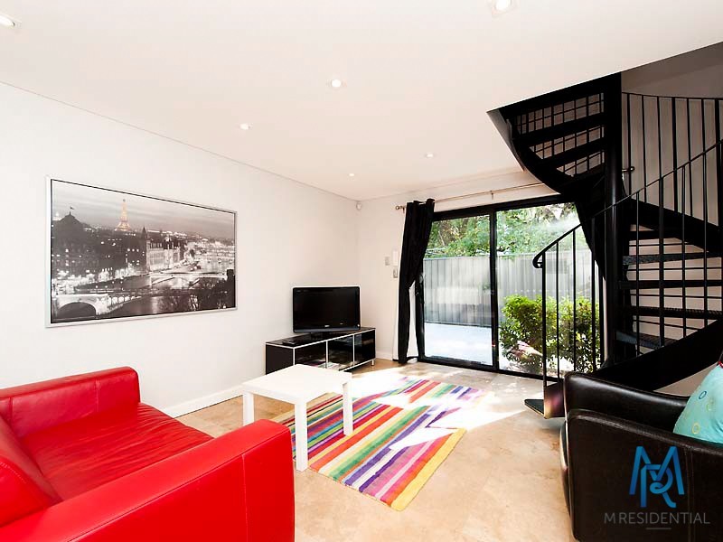 4/6 Brookside Avenue, South Perth WA 6151