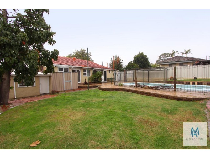 23 Bourke Street, Kensington WA 6151