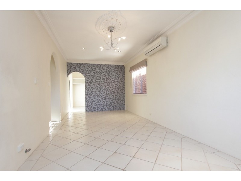 12 Copley Street, Bayswater WA 6053