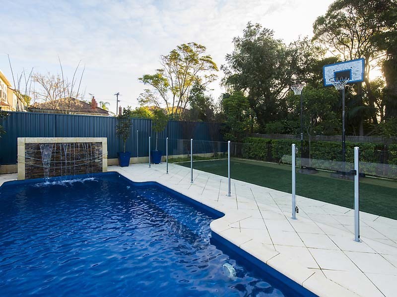 39 Gwenyfred Road, Kensington WA 6151