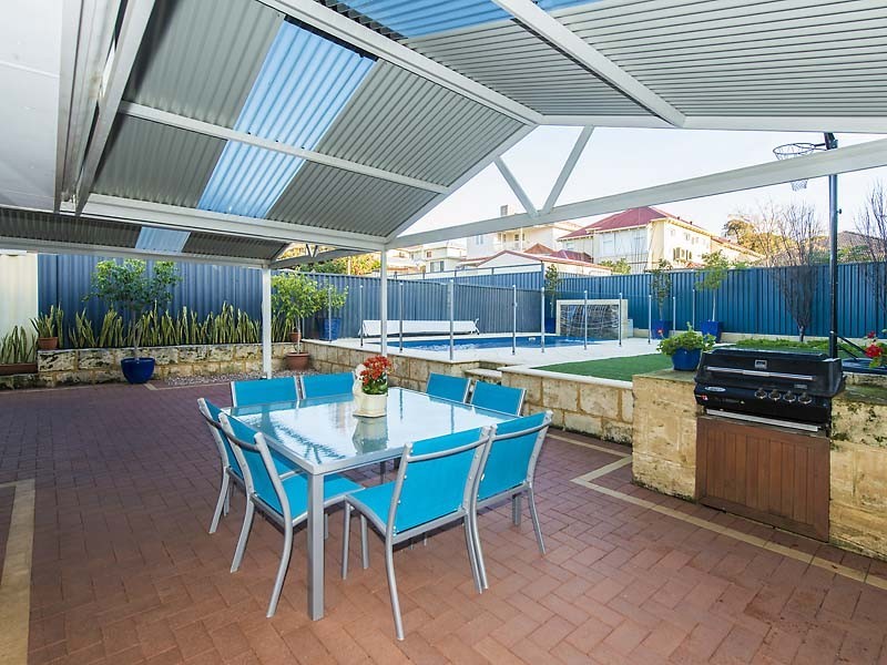 39 Gwenyfred Road, Kensington WA 6151