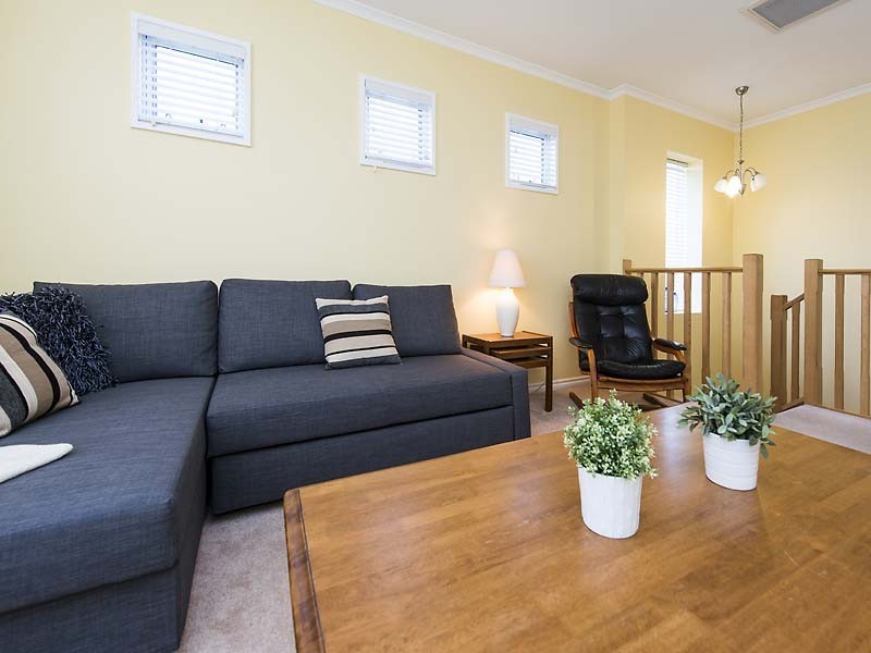 39 Gwenyfred Road, Kensington WA 6151