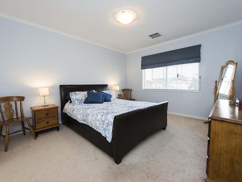 39 Gwenyfred Road, Kensington WA 6151