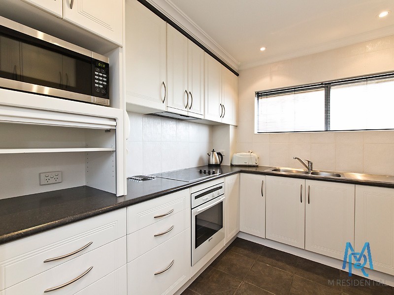 7N/9 Parker Street, South Perth WA 6151