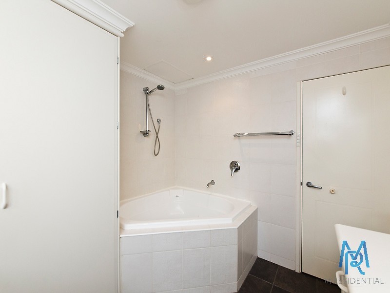 7N/9 Parker Street, South Perth WA 6151