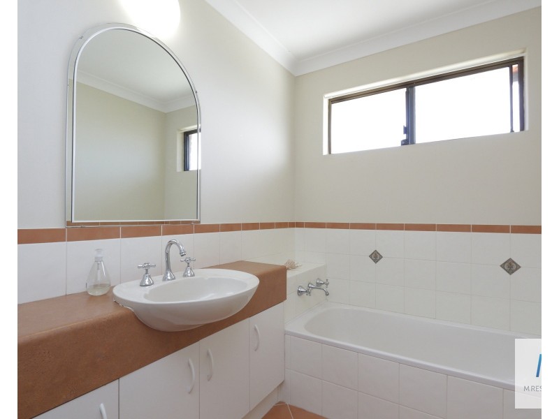 1/97 South Terrace, Como WA 6152