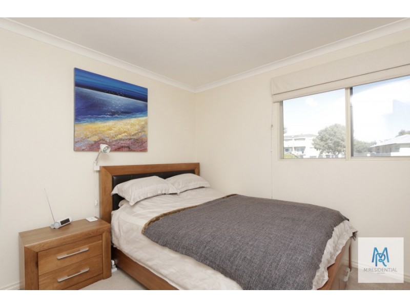 20/11 Norman Street, St James WA 6102