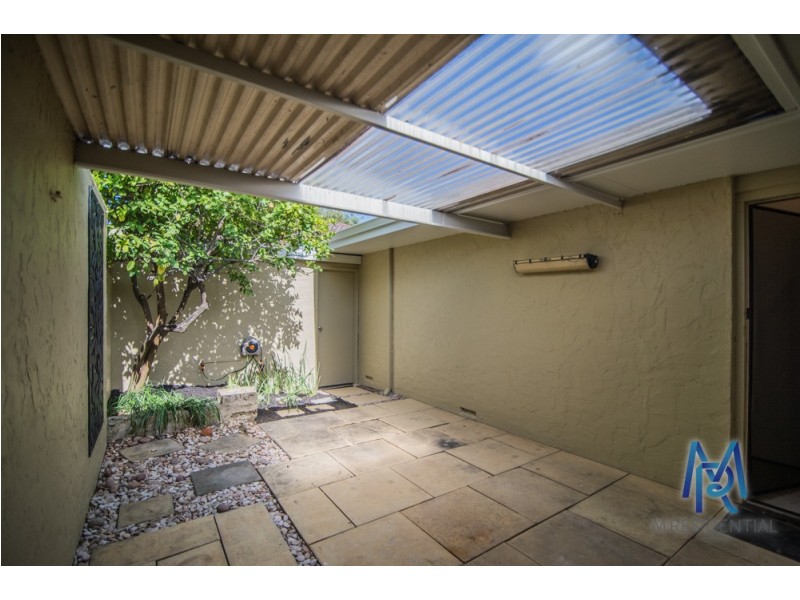 28b Robert Street, Como WA 6152