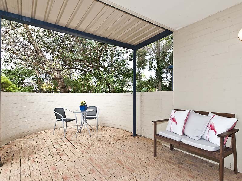 3/4 Manning Terrace, South Perth WA 6151