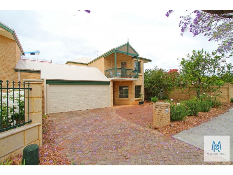 2b Forbes Road, Applecross WA 6153