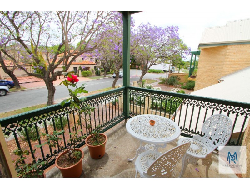 2b Forbes Road, Applecross WA 6153