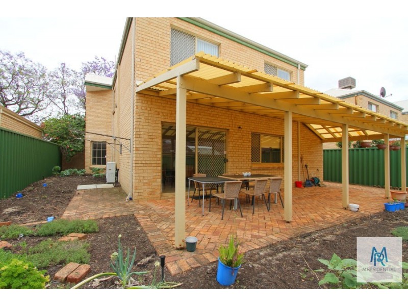 2b Forbes Road, Applecross WA 6153