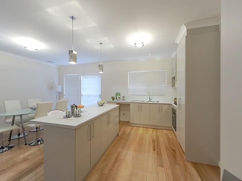 58 Henning Crescent, Manning WA 6152