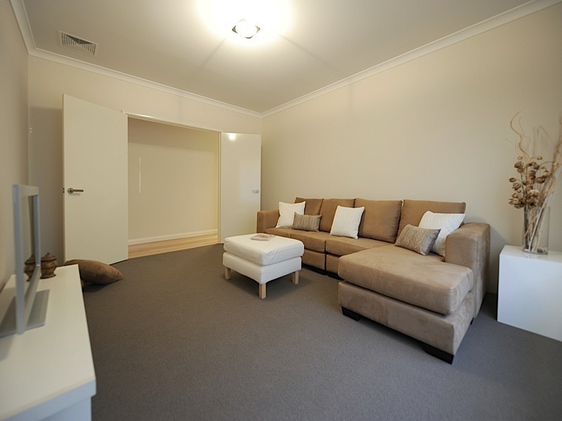 58 Henning Crescent, Manning WA 6152