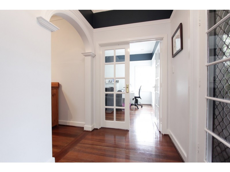 96 Monash Avenue, Como WA 6152