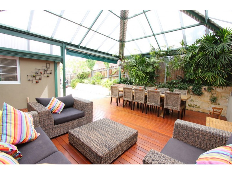 96 Monash Avenue, Como WA 6152