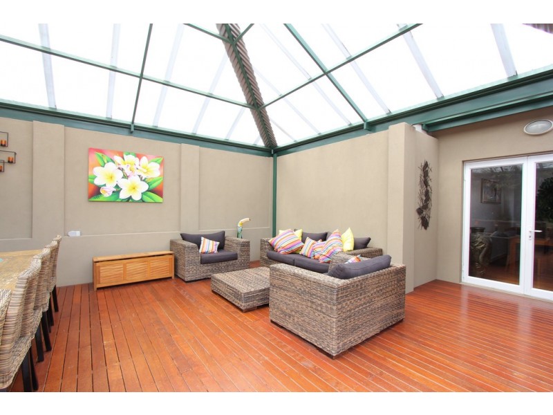 96 Monash Avenue, Como WA 6152