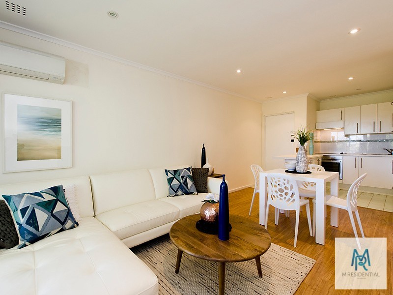 21/4 Comer Street, Como WA 6152