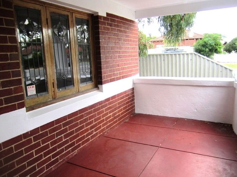 23 Collins Street, Kensington WA 6151