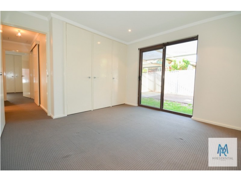 3/65 Robert Street, Como WA 6152