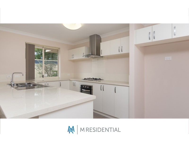 5a Strathearn Road, Forrestfield WA 6058