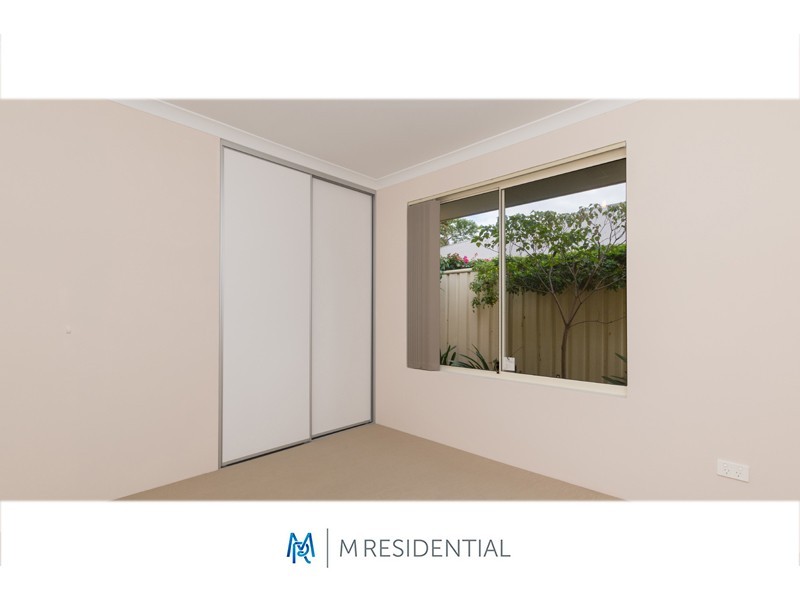 5a Strathearn Road, Forrestfield WA 6058