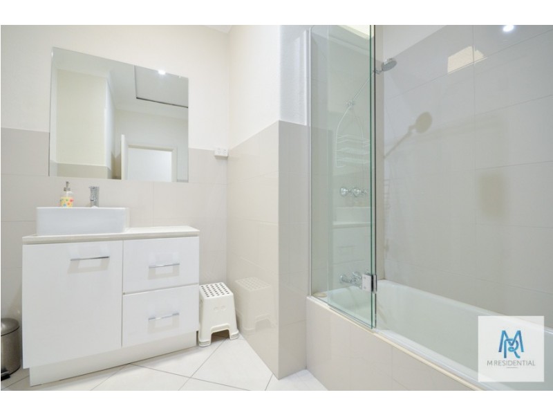 35 Birdwood Ave, Como WA 6152