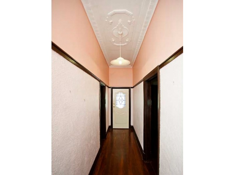 28 Sixth Avenue, Kensington WA 6151