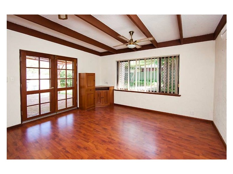 28 Sixth Avenue, Kensington WA 6151