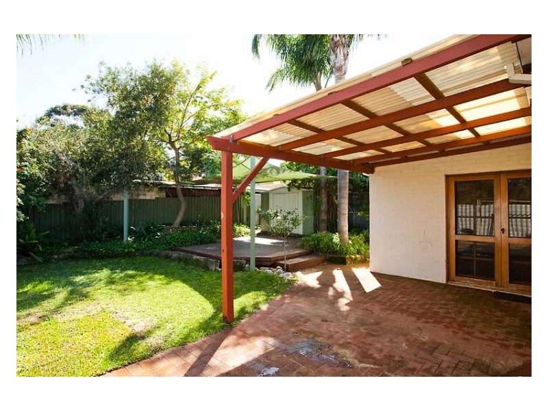 28 Sixth Avenue, Kensington WA 6151