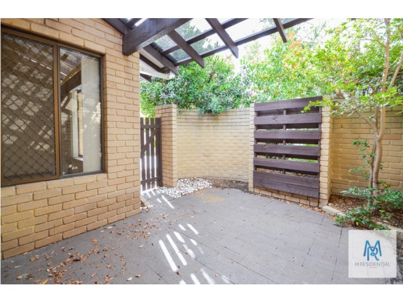 2/53 Robert Street, Como WA 6152