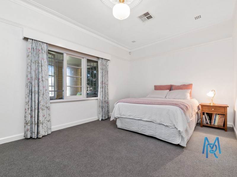 11 Warrego Street, Kensington WA 6151