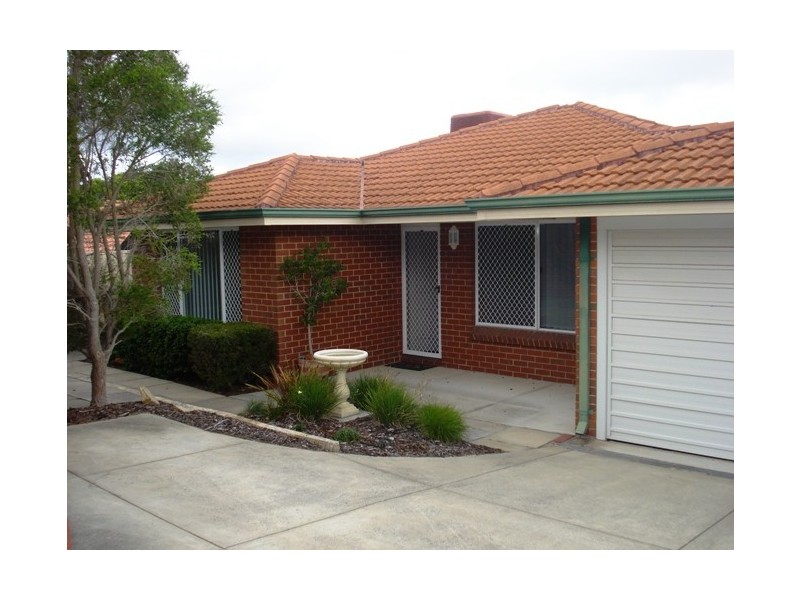 2/61 Hobbs Avenue, Como WA 6152