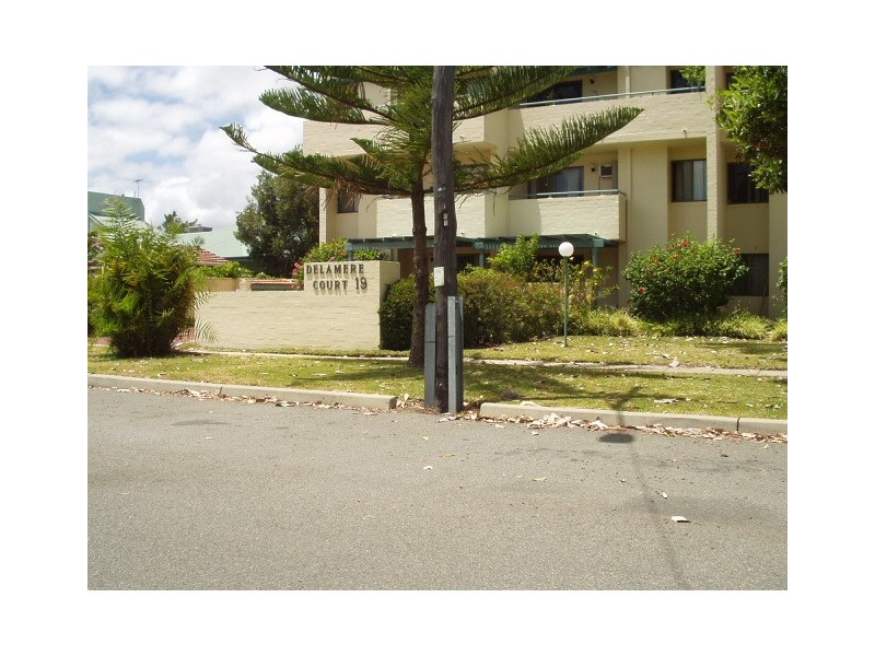 15/19 Delamere Avenue, South Perth WA 6151