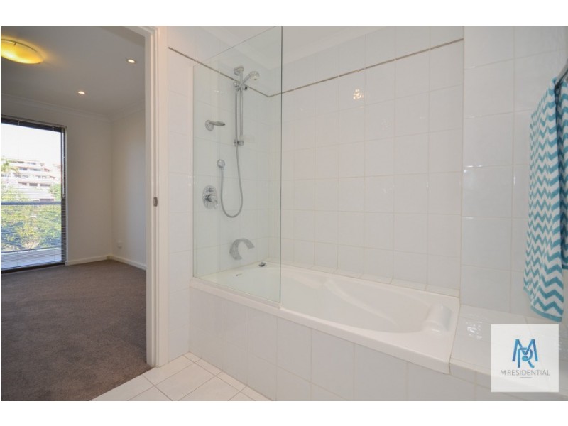 10/20 Garden Street, South Perth WA 6151