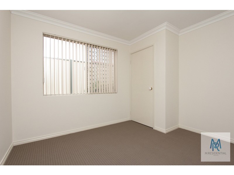 6/4-12 Ayer Road, Queens Park WA 6107