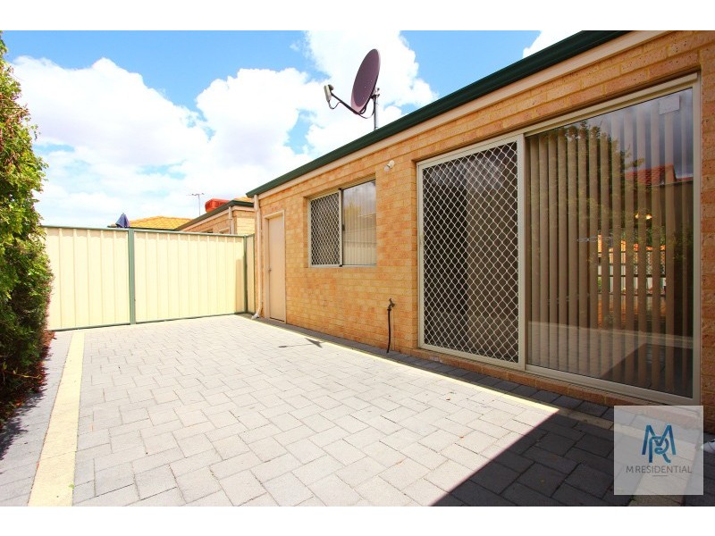 6/4-12 Ayer Road, Queens Park WA 6107