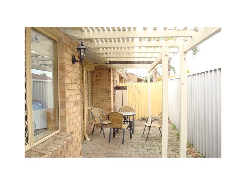 2/24 Strickland Street, South Perth WA 6151