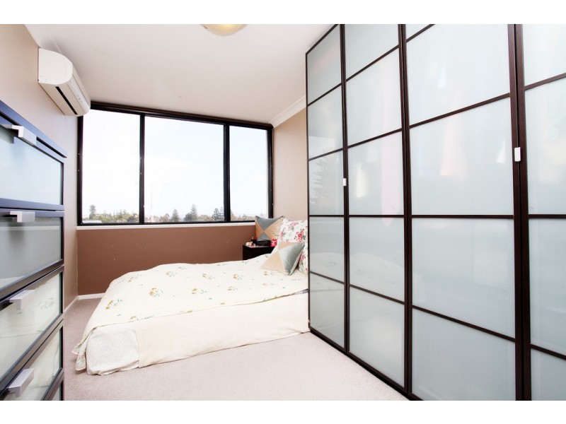 32/134 Mill Point Road, South Perth WA 6151