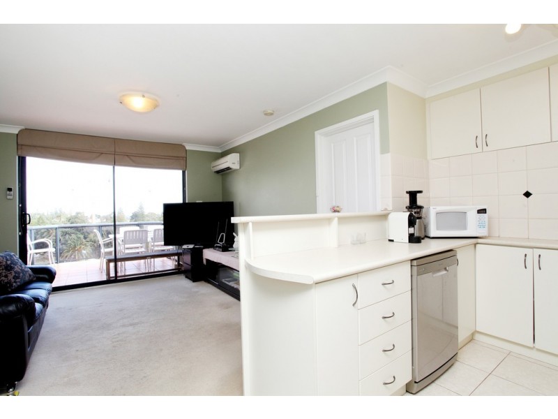 32/134 Mill Point Road, South Perth WA 6151