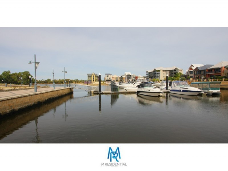 9/10 Marina Drive, Ascot WA 6104